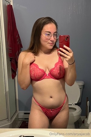 Arya Jacob Photo #20