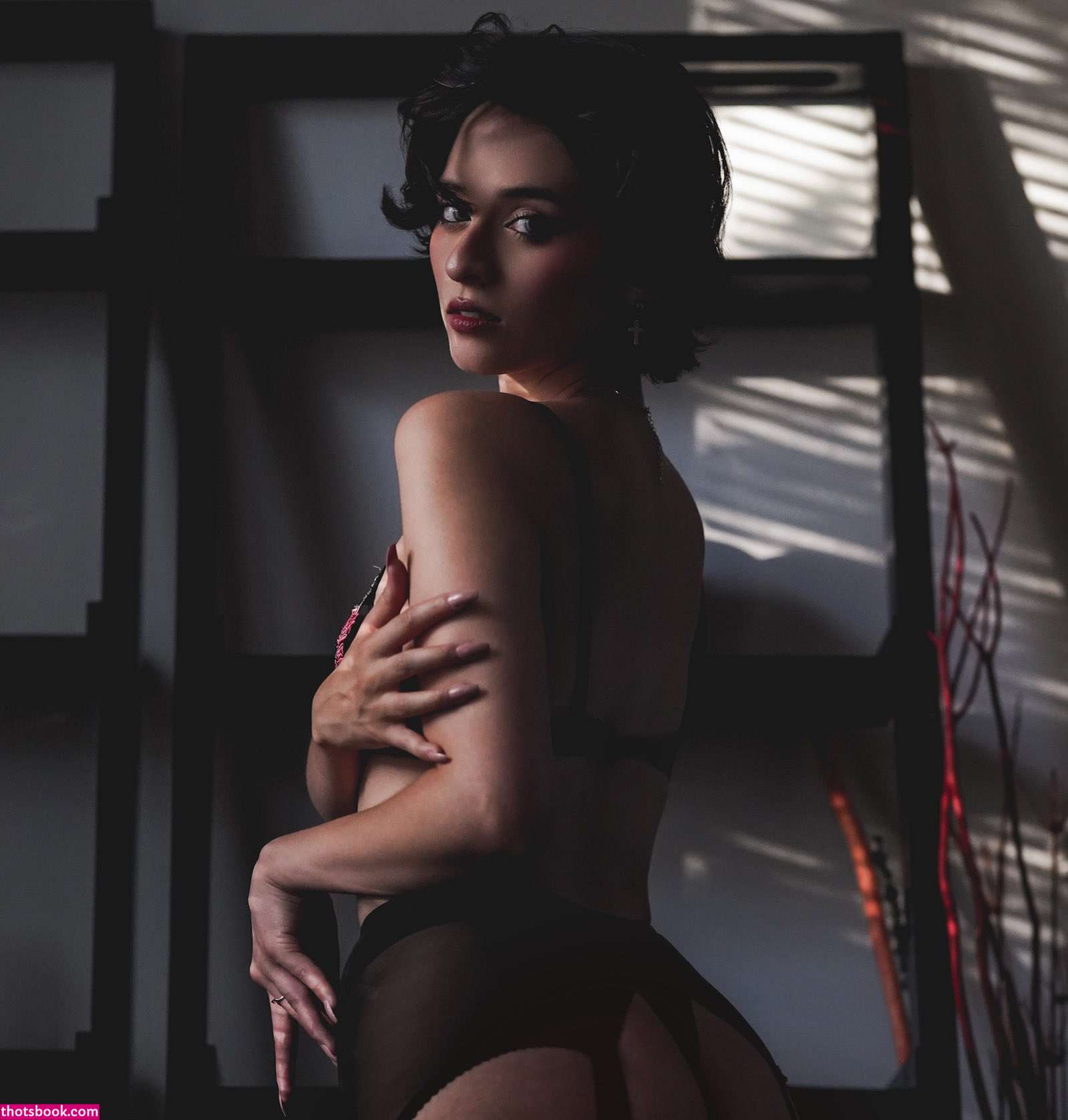 Vain Virgo Photo #29