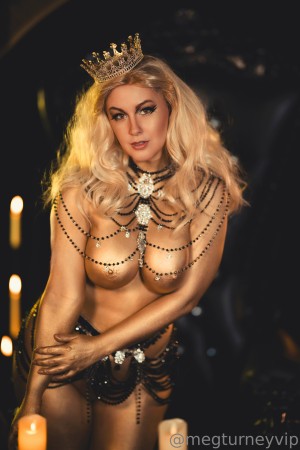 Meg Turney Photo #889