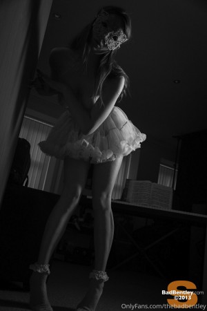 Samantha Bentley Photo #65