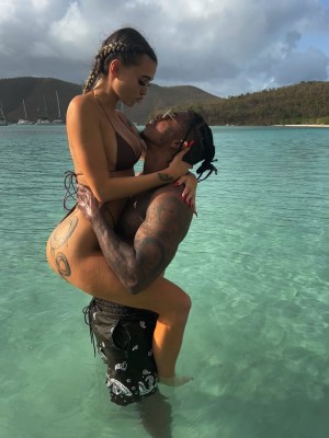 hannahgobananas Photo #3