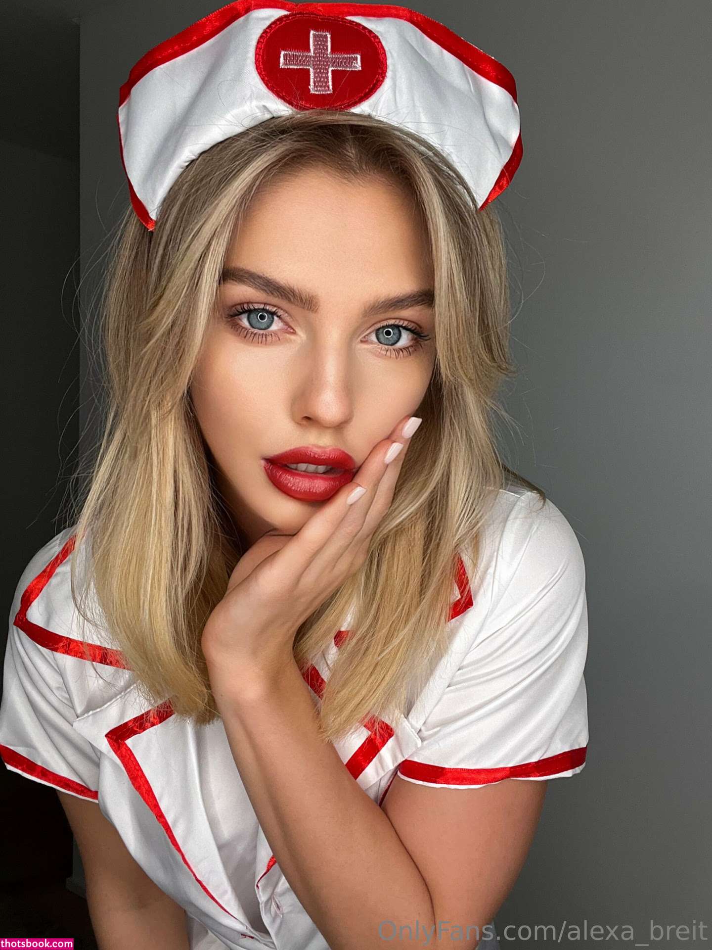 Alexa Breit Photo #50