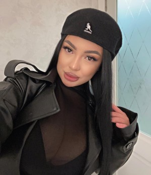 Zhansaya Dakarimova Photo #1