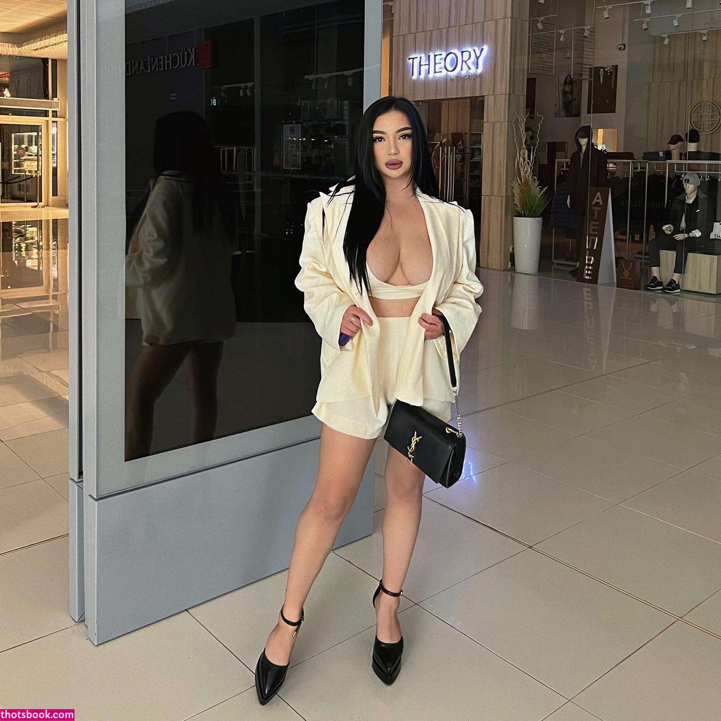 Zhansaya Dakarimova Photo #10