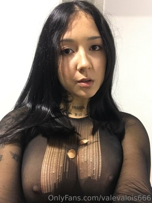 Valeria Valois Photo #25