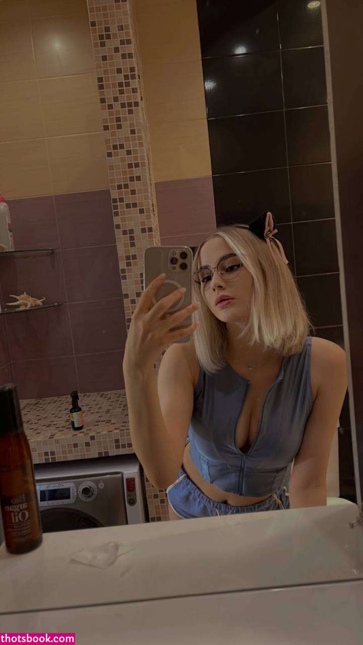 Gloriamatvien Photo #129