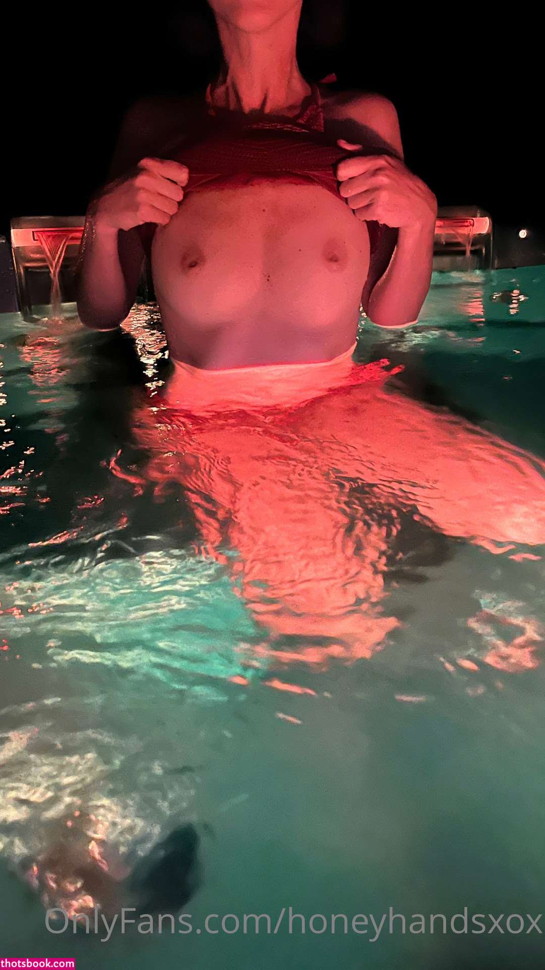 Honeyhandsxo Photo #102