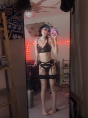 charleygrayyy Photo #32