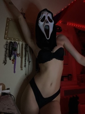 charleygrayyy Photo #40