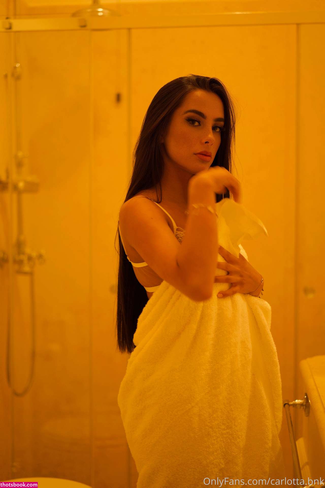 Carlotta Bnk Photo #266