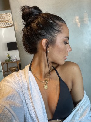 Carlotta Bnk Photo #223