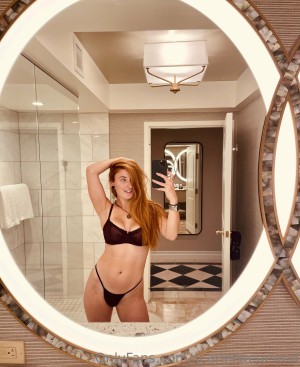 Scarlet Harper Photo #115