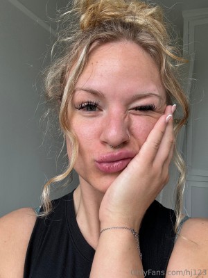 Hattie James Photo #34