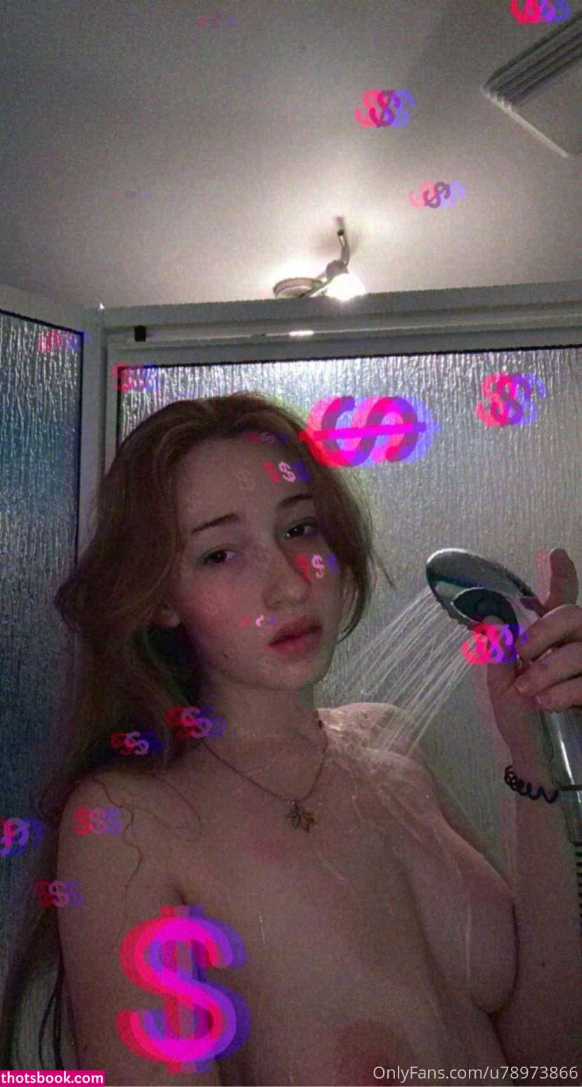 Freakygen Gennyof Photo #5