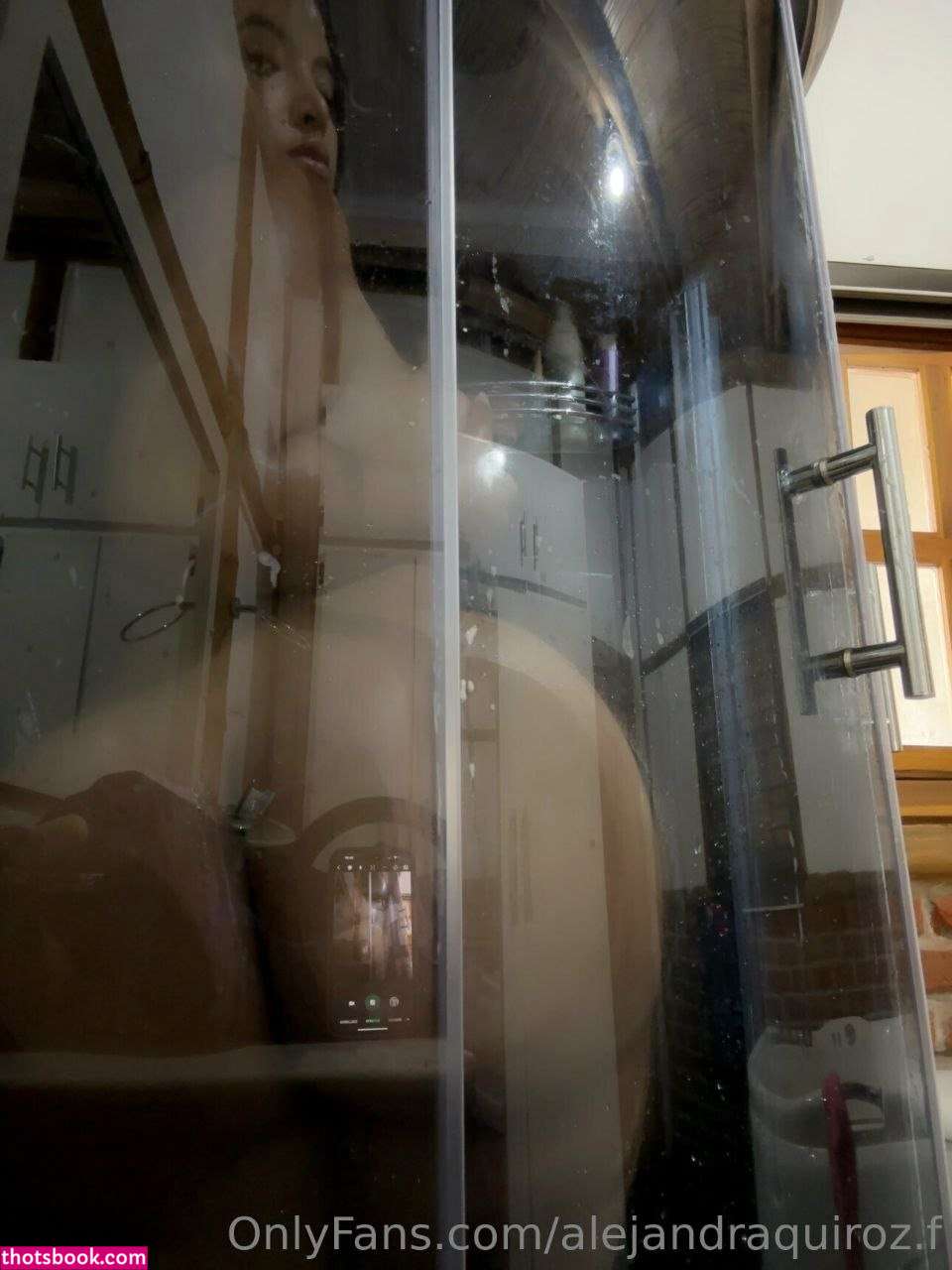 Alejandra Quiroz Photo #101