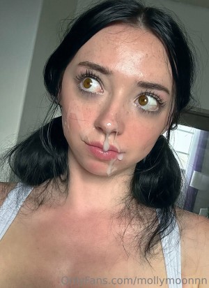 Mollymoonnn Photo #65