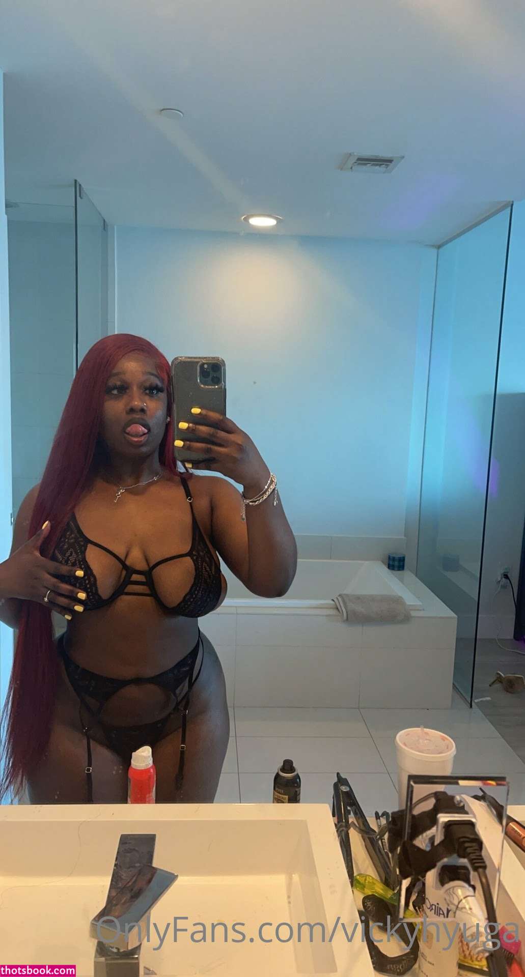 Vicky Hyuga Photo #79