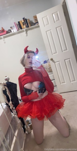 Ellamyvalentine Photo #24