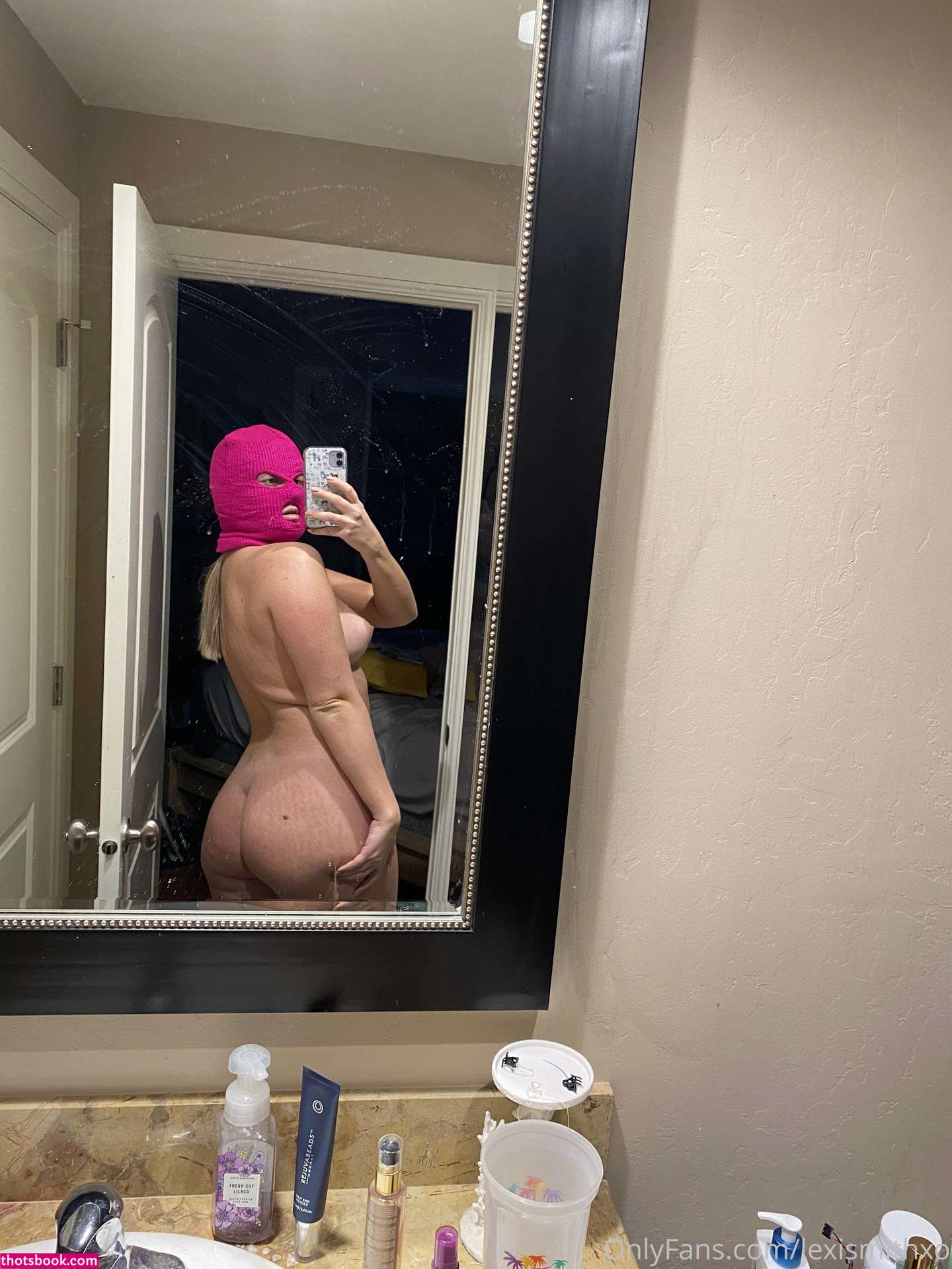 notlexismith Photo #3