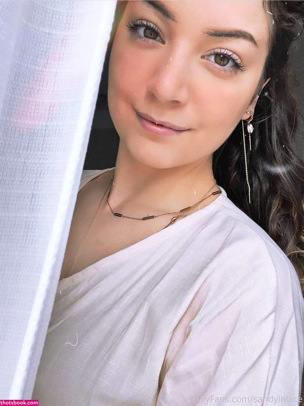 Sandyinlace Photo #66