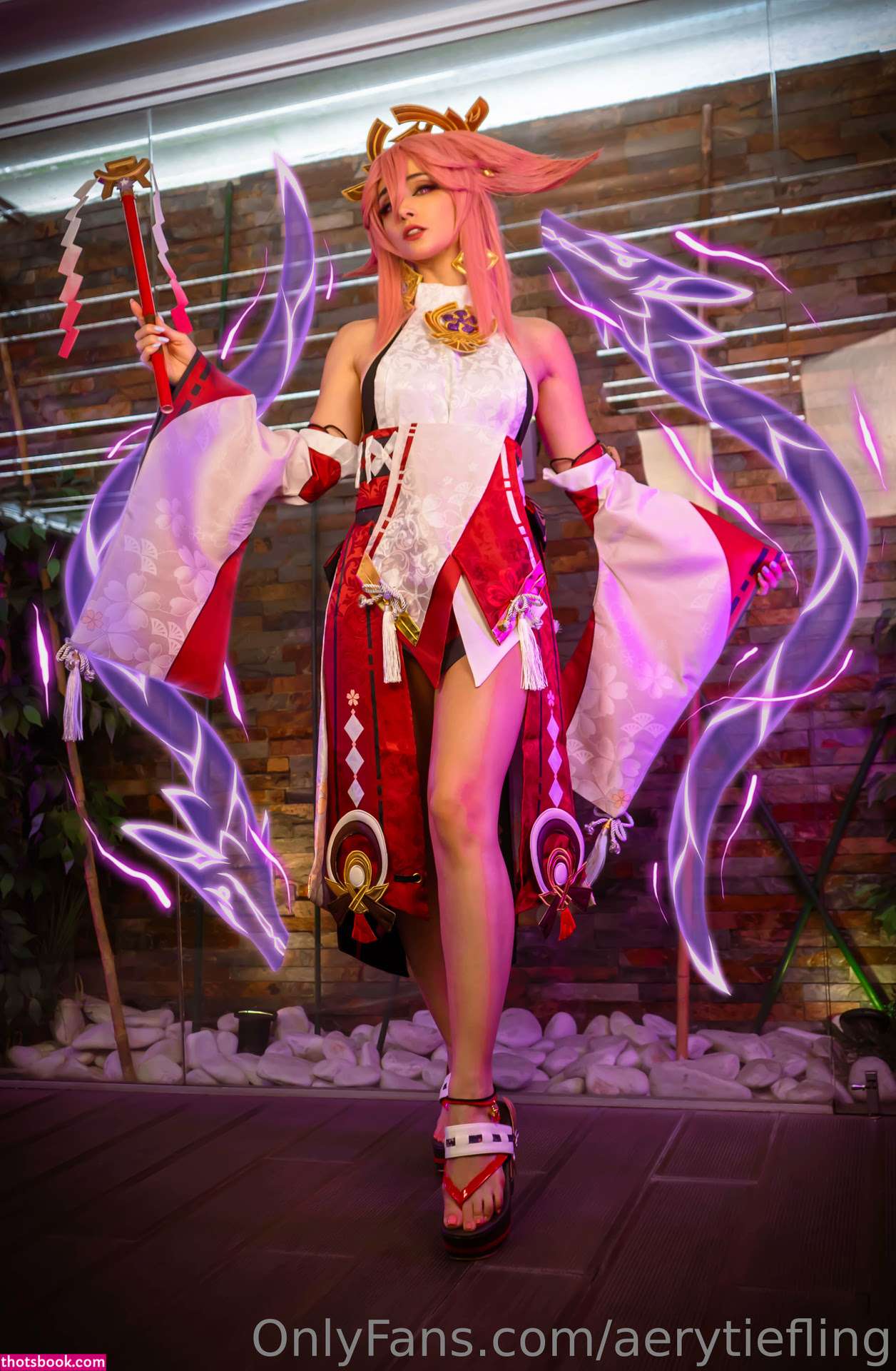 Aery Tiefling Photo #1370