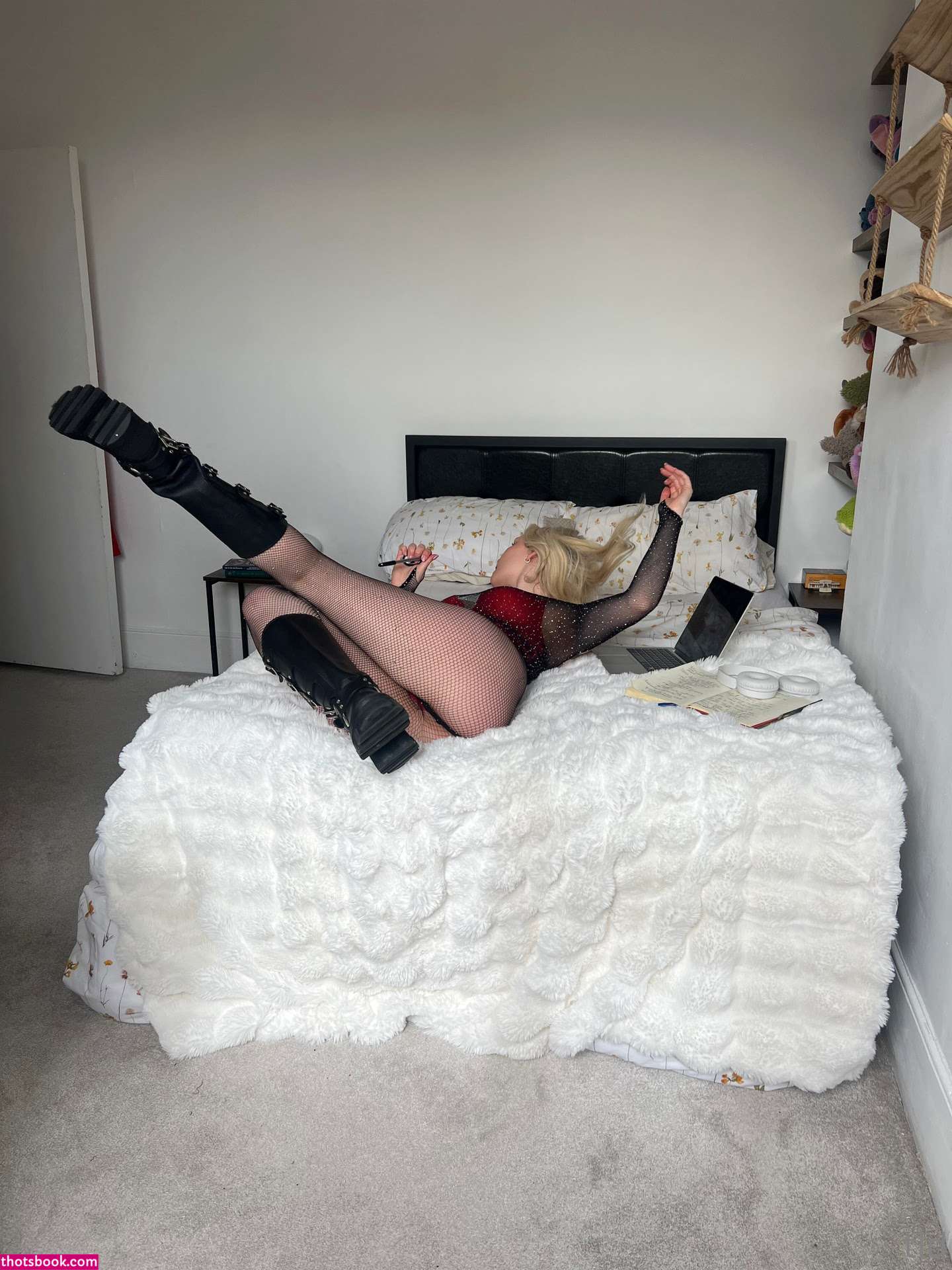 itslikedaisy Photo #334