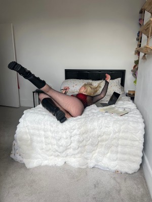 itslikedaisy Photo #334