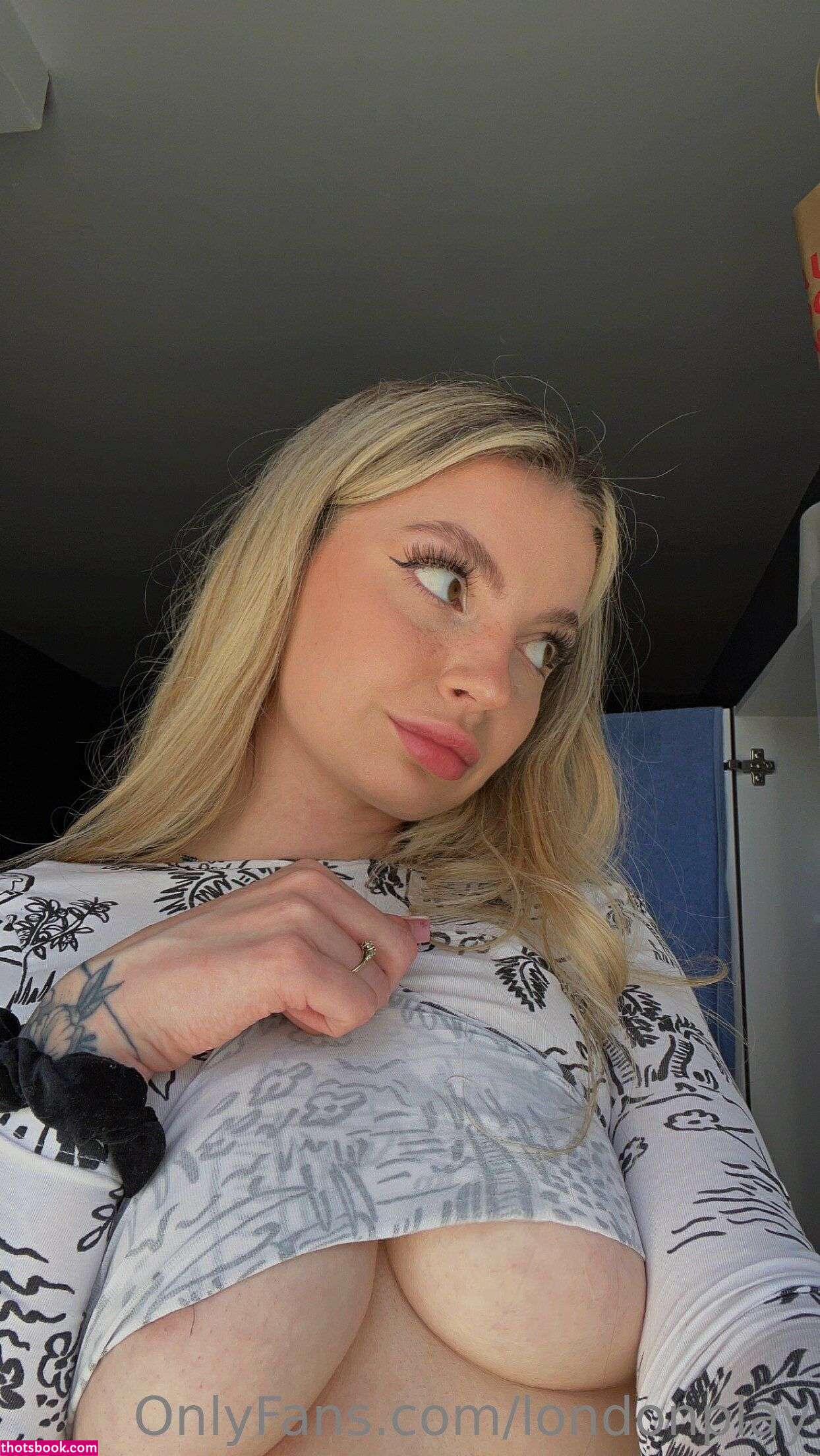 Londonplay Photo #93