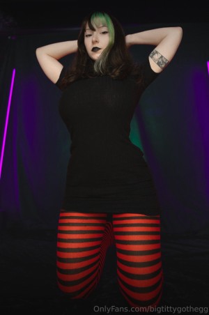 Bigtittygothegg Post #207