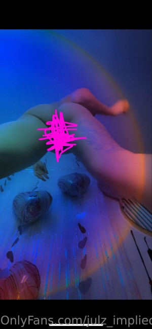 Julzimplied Photo #19