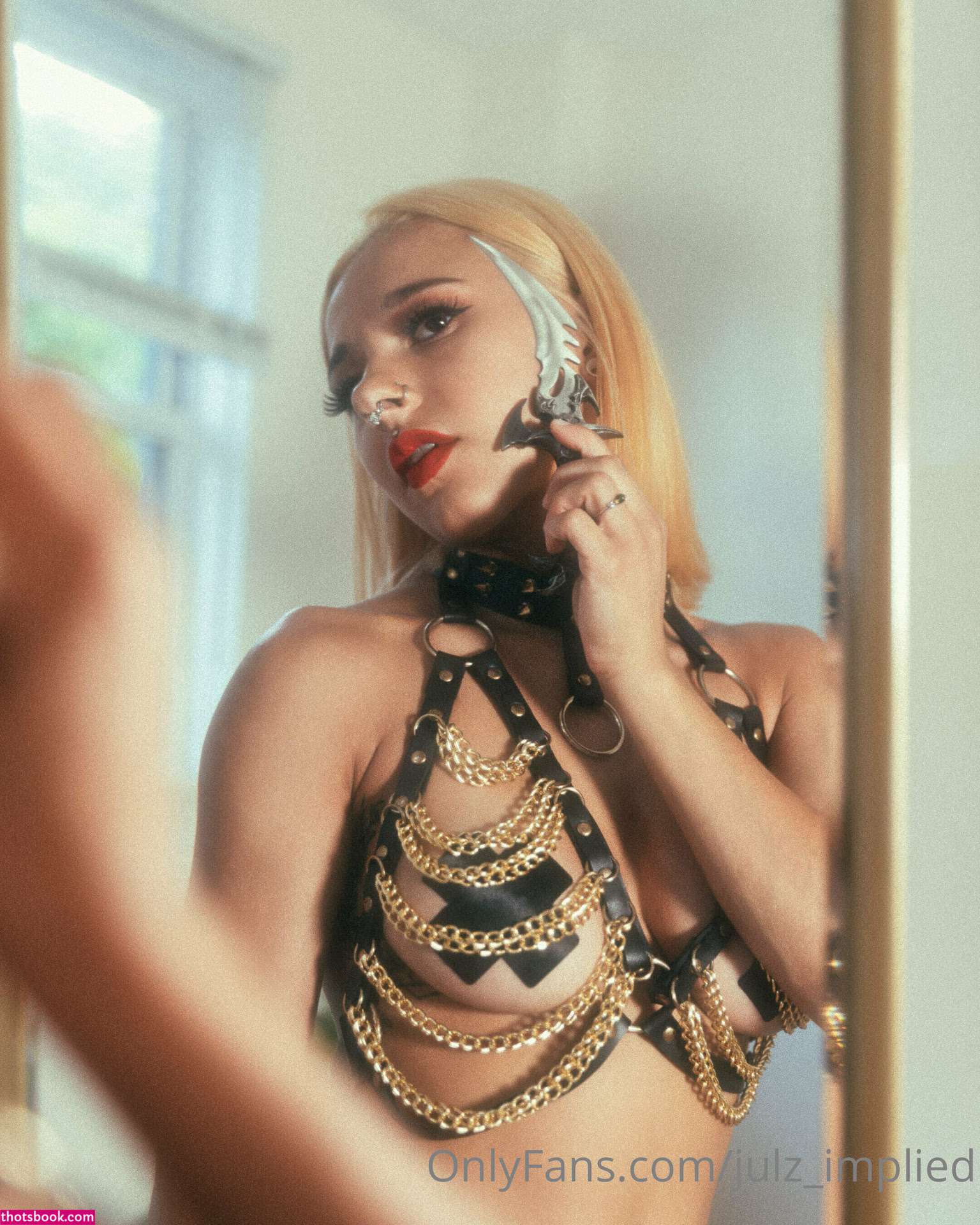 Julzimplied Photo #68