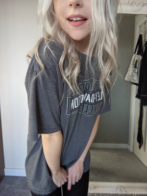 Bethanypetite Photo #214