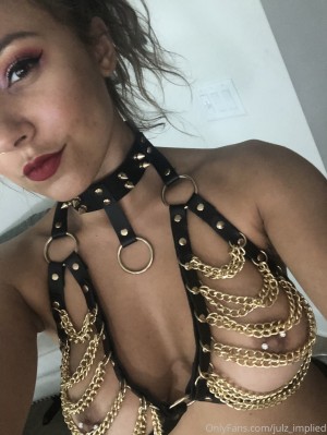 Julzimplied Photo #90