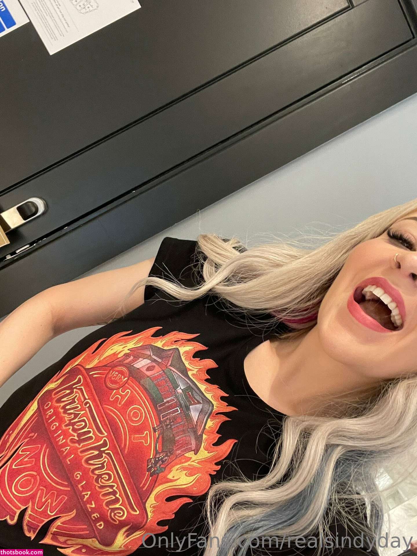 realsindyday Photo #132