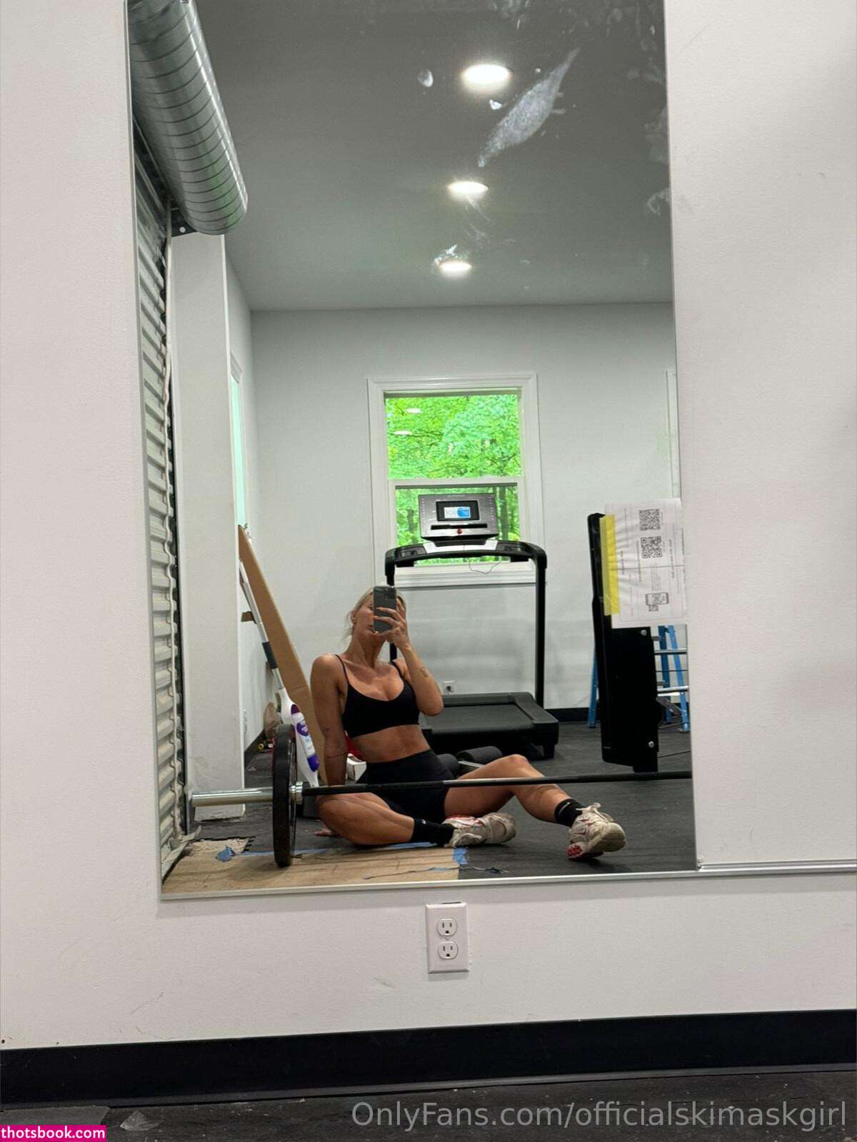 Briana Armbruster Photo #637