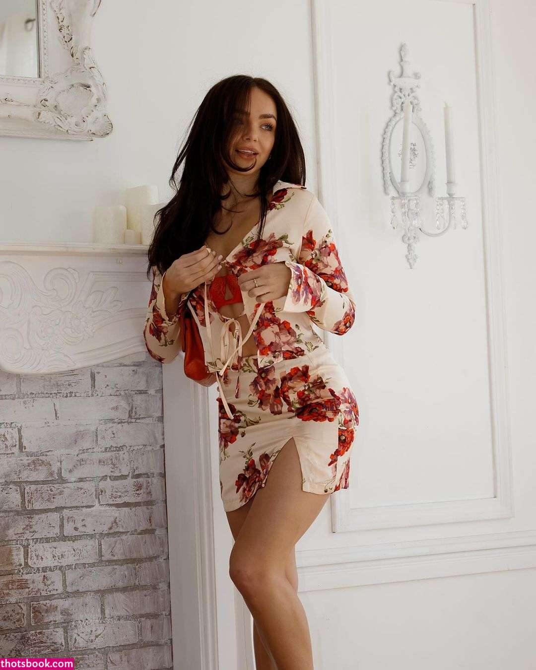 Oana Gregory Photo #34