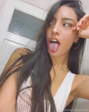 Abigailmegia Photo #4