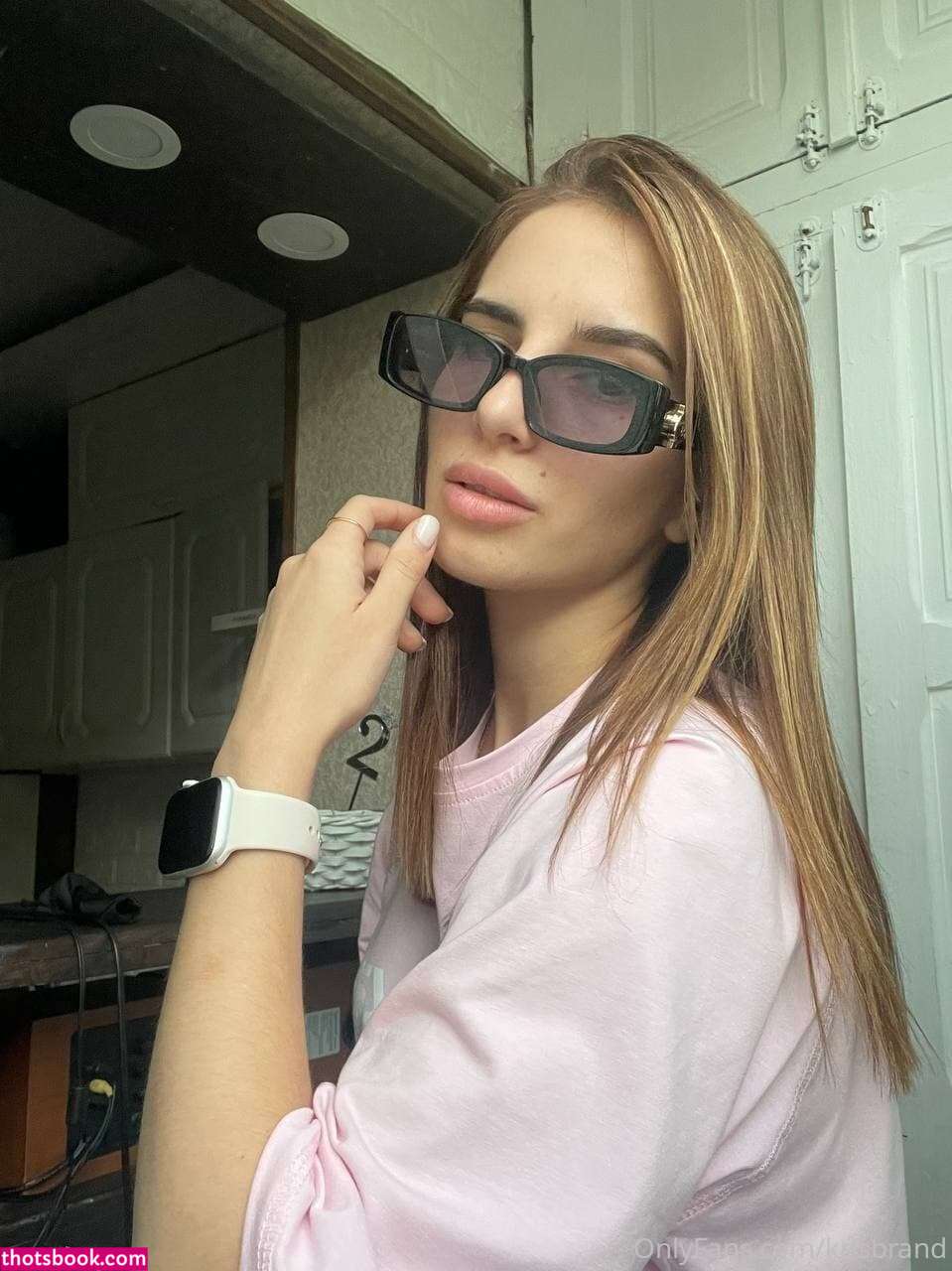 Kris Blow Photo #174