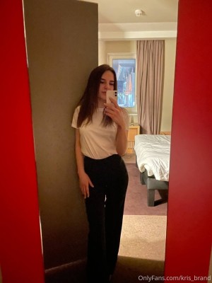 Kris Blow Photo #169