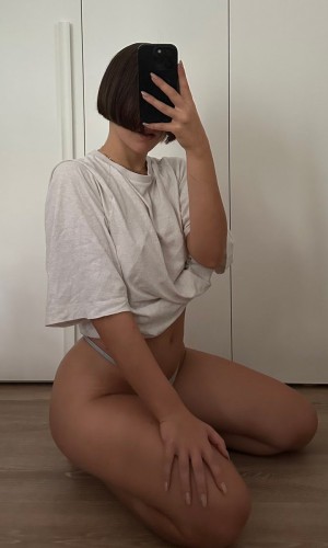 Lara Juice Photo #207