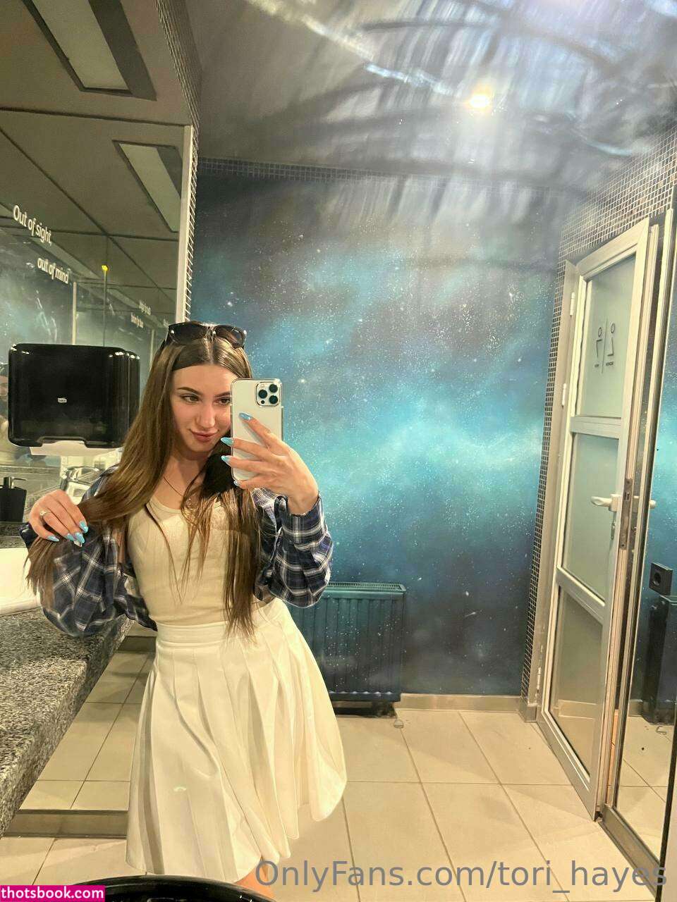 Tori Hayes Photo #113