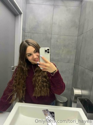 Tori Hayes Photo #112