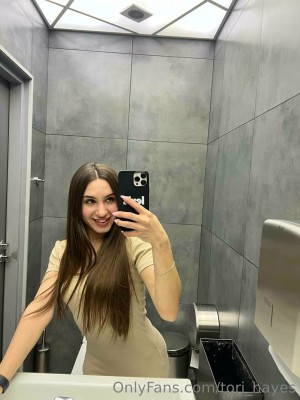 Tori Hayes Photo #145