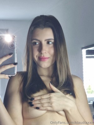 klaudiaxxn Photo #8