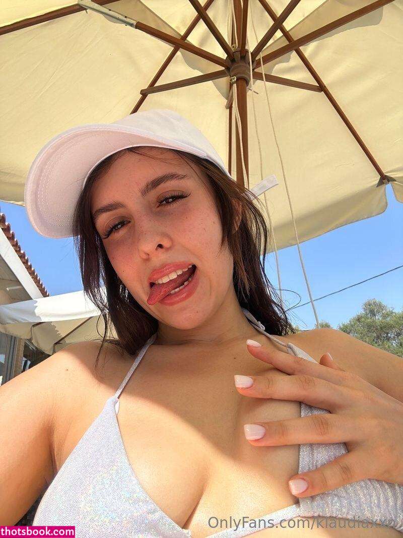 klaudiaxxn Photo #12