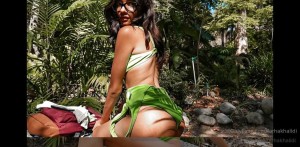 Farha Khalidi Photo #42