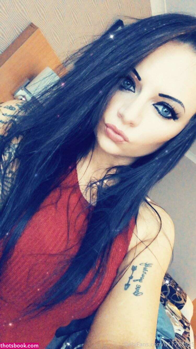 Lana Austin Photo #46