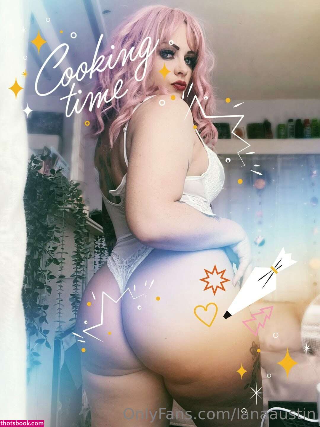 Lana Austin Photo #107