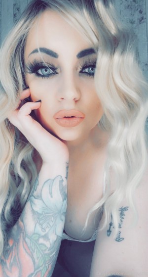 Lana Austin Photo #145