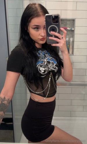 blazeyxoxo Photo #83